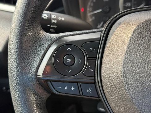 Used 2022 Toyota Corolla LE FWD image 20
