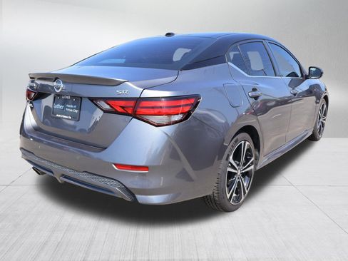 Used 2023 Nissan Sentra SR w/ Electronics Package FWD image 7