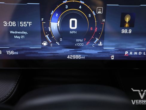 Used 2025 Chevrolet Equinox LT w/ Safety and Technology Package image 21