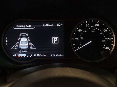 Used 2025 Nissan Versa SV FWD image 23