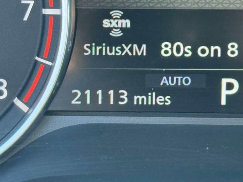 Certified 2025 Nissan Rogue SV image 26