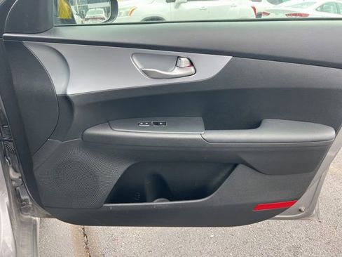 Certified 2023 Kia Forte LXS FWD image 28