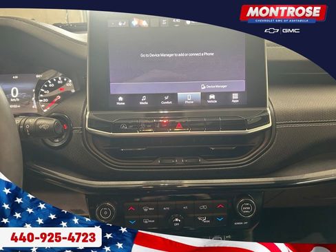 Used 2023 Jeep Compass Latitude w/ Convenience Group AWD/4WD image 17