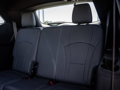 Used 2023 Buick Enclave Essence w/ LPO, Cargo Package FWD image 33