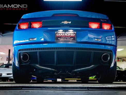 Used 2013 Chevrolet Camaro SS w/ Hot Wheels Special Edition image 56