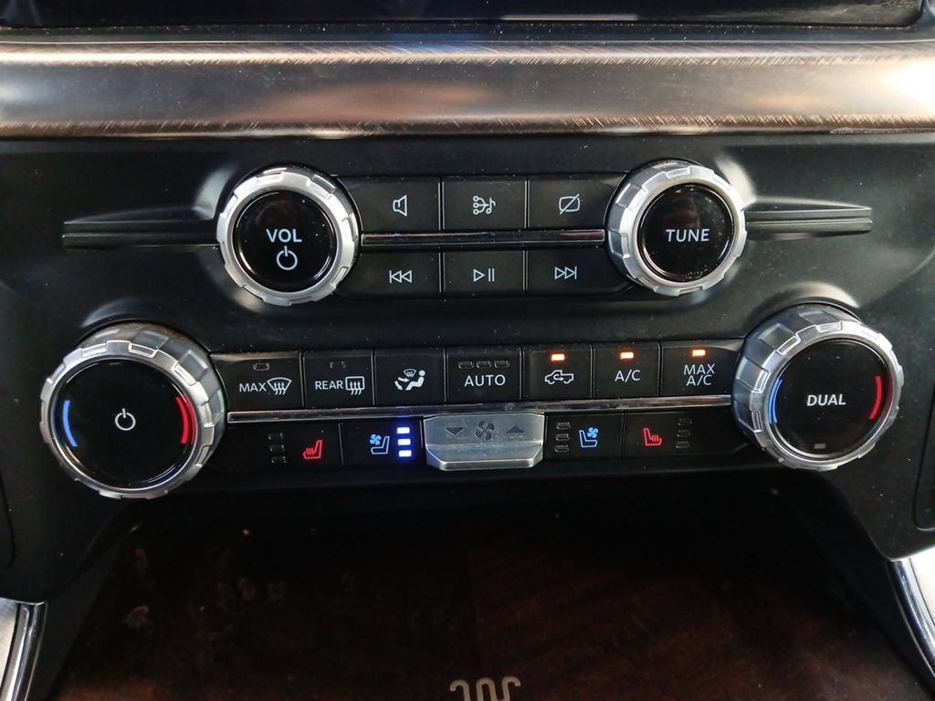 Used 2023 Ford F150 King Ranch w/ Equipment Group 601A High AWD/4WD image 4