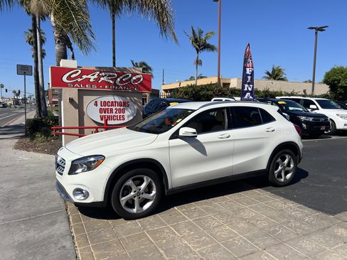 Used 2018 Mercedes-Benz GLA 250 w/ Convenience Package image 5
