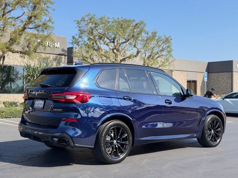 Used 2022 BMW X5 M50i w/ Climate Comfort Package AWD/4WD image 5