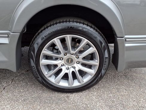 Used 2020 GMC Savana 2500 w/ Enhanced Convenience Package image 44