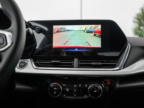 New 2026 Chevrolet Trax LT w/ Driver Confidence Package FWD image 23