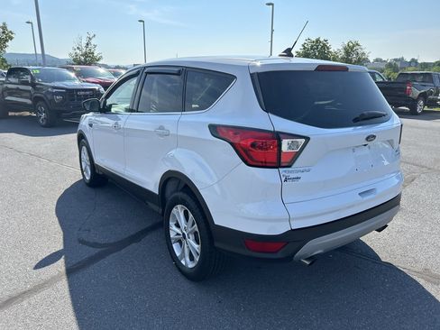 Used 2019 Ford Escape SE AWD/4WD image 5