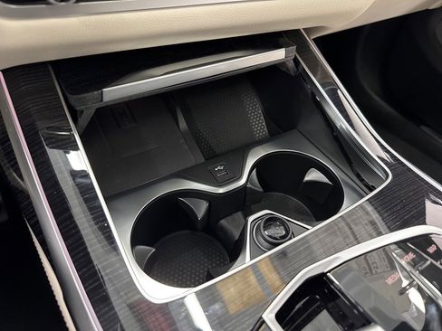 New 2026 BMW X7 xDrive40i w/ M Sport Package image 32