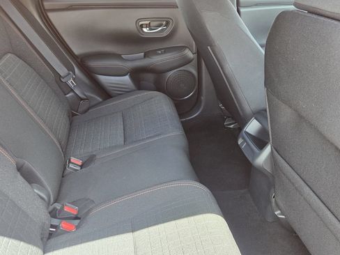 Used 2025 Honda HR-V Sport image 17