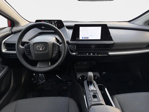 Used 2026 Toyota Prius LE FWD image 12