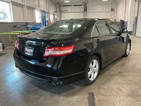 Used 2011 Toyota Camry SE w/ Fleet Convenience Pkg FWD image 6