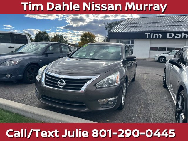 Used 2015 Nissan Altima 2.5 SL w/ Technology Package FWD image 5