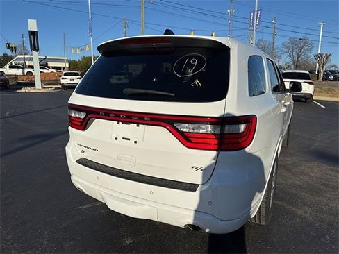 Used 2023 Dodge Durango R/T w/ Trailer Tow Group IV image 3