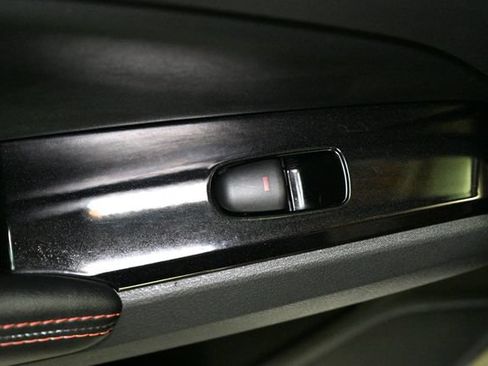 Used 2024 Nissan Altima 2.5 SR FWD image 46