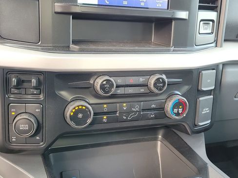 New 2026 Ford F250 XLT w/ 360-Degree Camera Package image 28