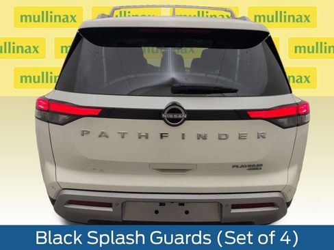 Used 2022 Nissan Pathfinder Platinum w/ Cargo Package image 36
