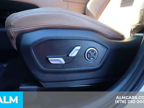 Used 2025 Hyundai Santa Fe Limited image 16