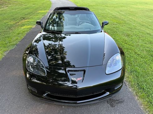 Used 2013 Chevrolet Corvette Grand Sport w/ 3LT Preferred Equipment Group RWD image 13