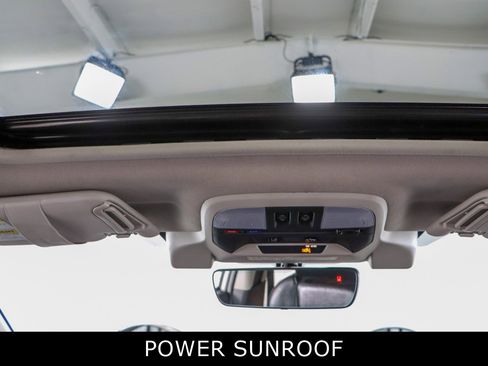 Used 2023 Subaru Crosstrek 2.5i Limited w/ Moonroof Package image 21