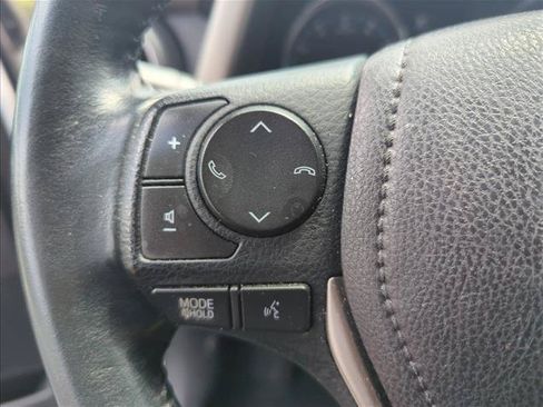 Used 2016 Toyota RAV4 XLE FWD image 14
