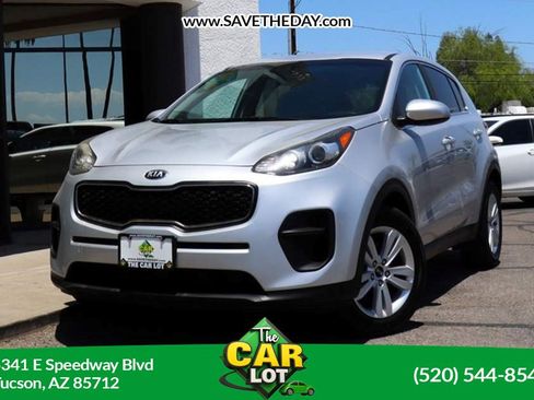 Used 2019 Kia Sportage LX FWD image 1