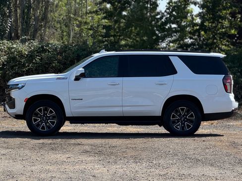 Used 2021 Chevrolet Tahoe Z71 AWD/4WD image 4