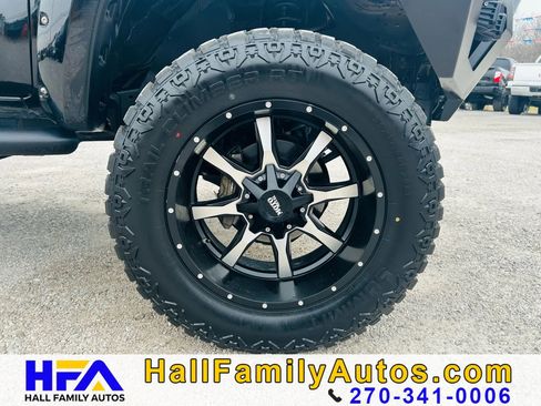 Used 2015 Toyota Tacoma 4x4 Double Cab image 31