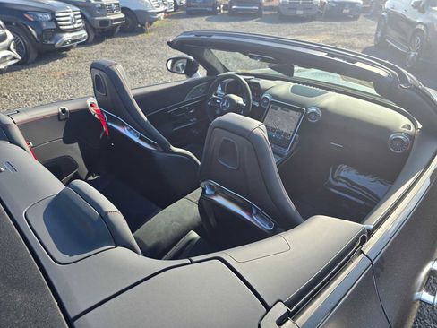 New 2025 Mercedes-Benz SL 63 AMG S e Performance 4MATIC image 53