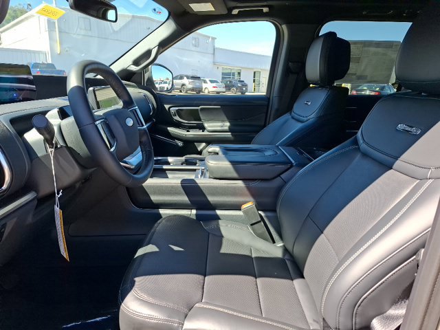 New 2027 Ford Expedition Platinum w/ Stealth Performance Package AWD/4WD image 15