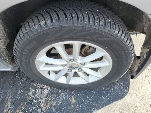 Used 2019 Dodge Grand Caravan SXT image 7