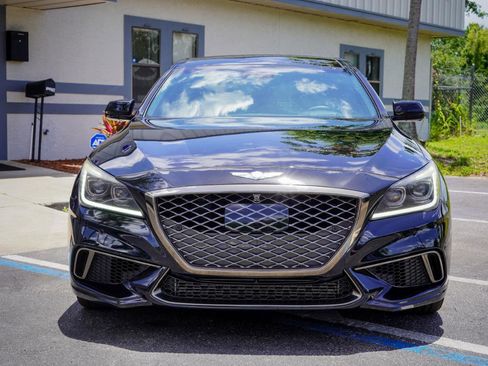 Used 2018 Genesis G80 3.3T Sport RWD image 2