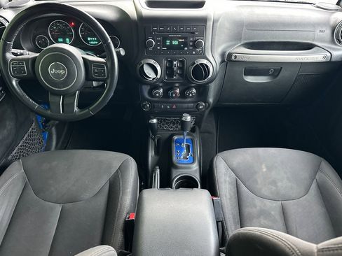 Used 2016 Jeep Wrangler Unlimited Sport w/ Quick Order Package 24S image 13