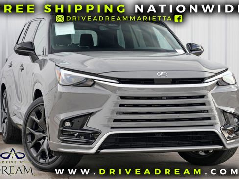 Used 2024 Lexus TX 500h AWD w/ Technology Package image 2