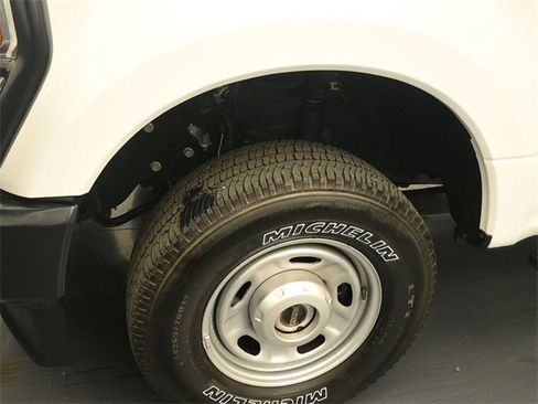 Used 2022 Ford F350 XL w/ Power Equipment Group image 13