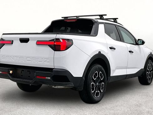 Used 2022 Hyundai Santa Cruz SEL w/ Activity Package FWD image 2