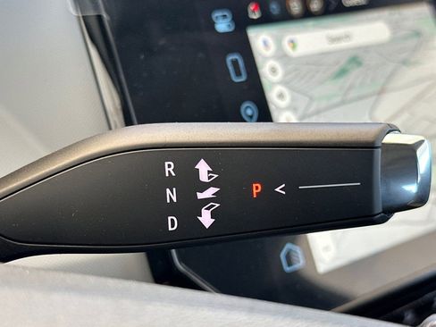 New 2027 Chevrolet Bolt LT w/ Comfort Package image 24