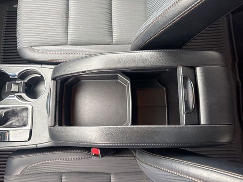 Used 2019 Toyota Highlander Plus image 24