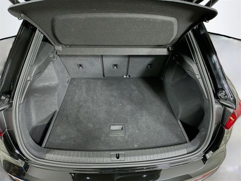 Used 2020 Audi Q3 2.0T Premium w/ Convenience Package image 30