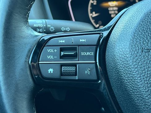 Used 2023 Honda Civic Sport image 25