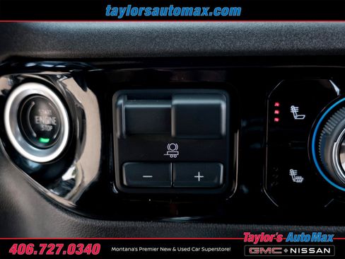 Used 2023 Chevrolet Silverado 1500 RST AWD/4WD image 24