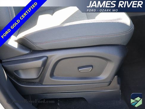 Certified 2025 Ford Explorer Active image 10