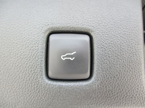 Certified 2023 Ford Escape SE image 23