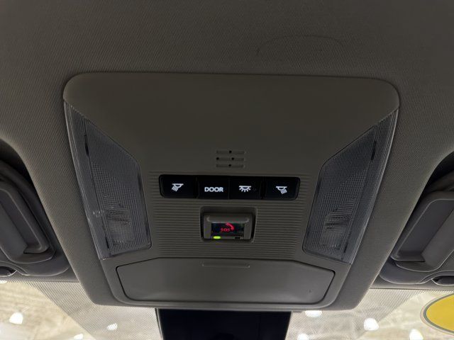 Used 2024 Toyota RAV4 XLE FWD image 34
