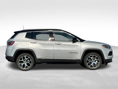 New 2026 Jeep Compass Limited AWD/4WD image 8