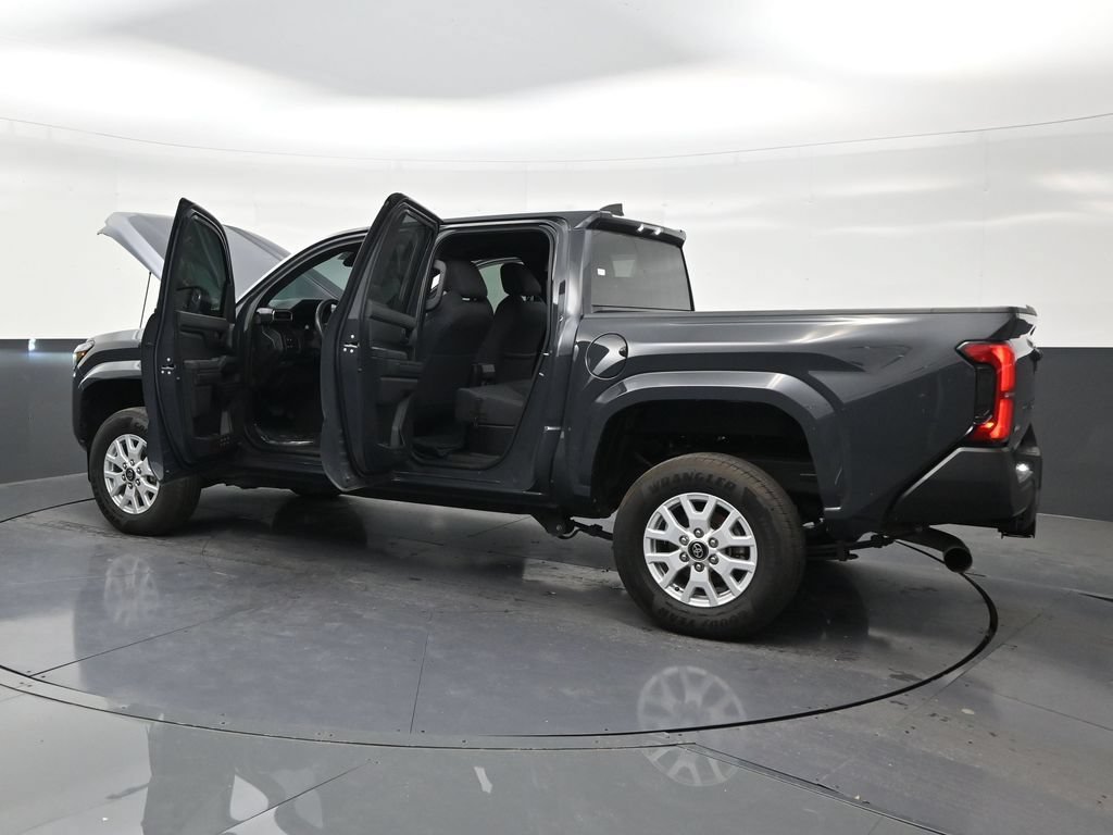 Used 2025 Toyota Tacoma SR RWD image 31