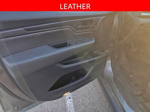 Used 2018 Honda Odyssey EX-L image 5